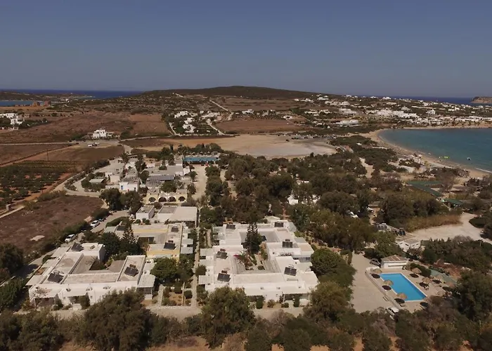 Ξενοδοχείο Surfing Village Paros 3*