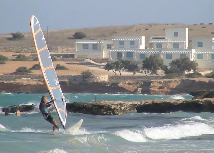 Ξενοδοχείο Surfing Village Paros Πάρος