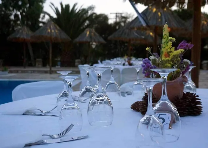 Surfing Village Paros Ξενοδοχείο 3*