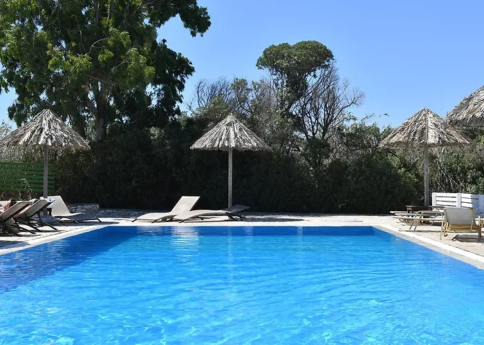 Surfing Village Paros Ξενοδοχείο 3*