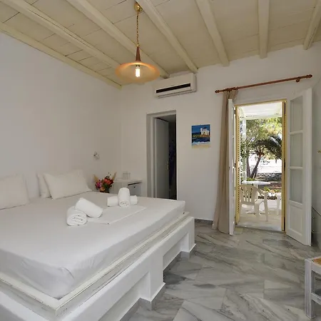 酒店 帕罗村冲浪海滩 Páros